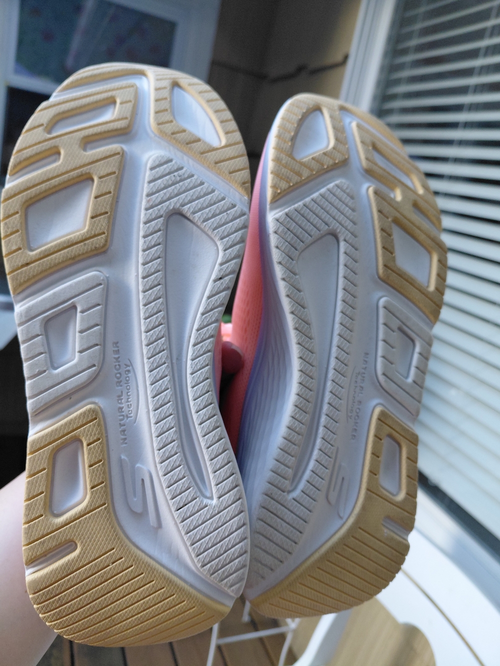 Sketchers Slip In - Picture 7 of 13